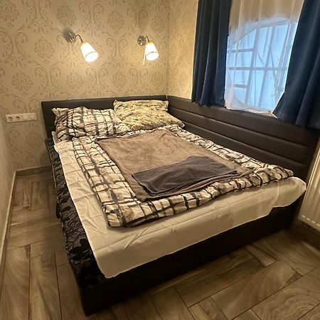 Bright Apartment In The Most Beautiful Street Of Budapest Vaci Street, Fashion Street Exterior photo