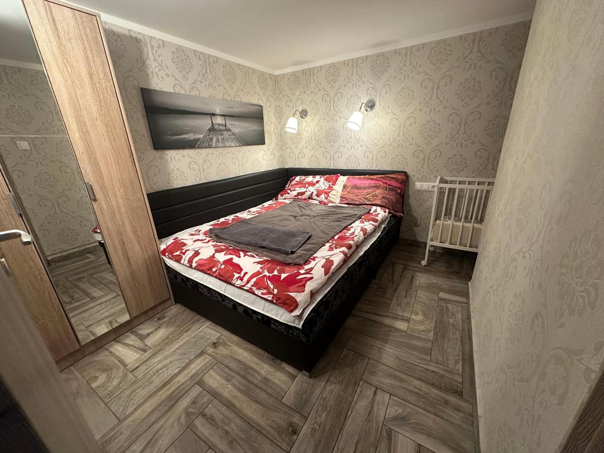 Bright Apartment In The Most Beautiful Street Of Budapest Vaci Street, Fashion Street Exterior photo